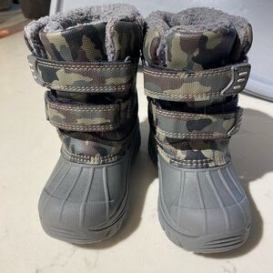 Joe Fresh Winter Boots